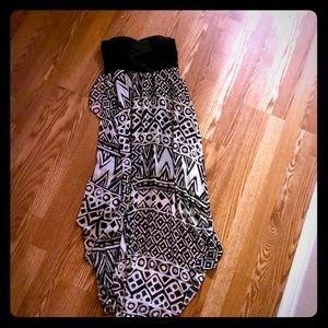 CASTING L.A STRAPLESS BLACK | NUDE HIGH LOW DRESS